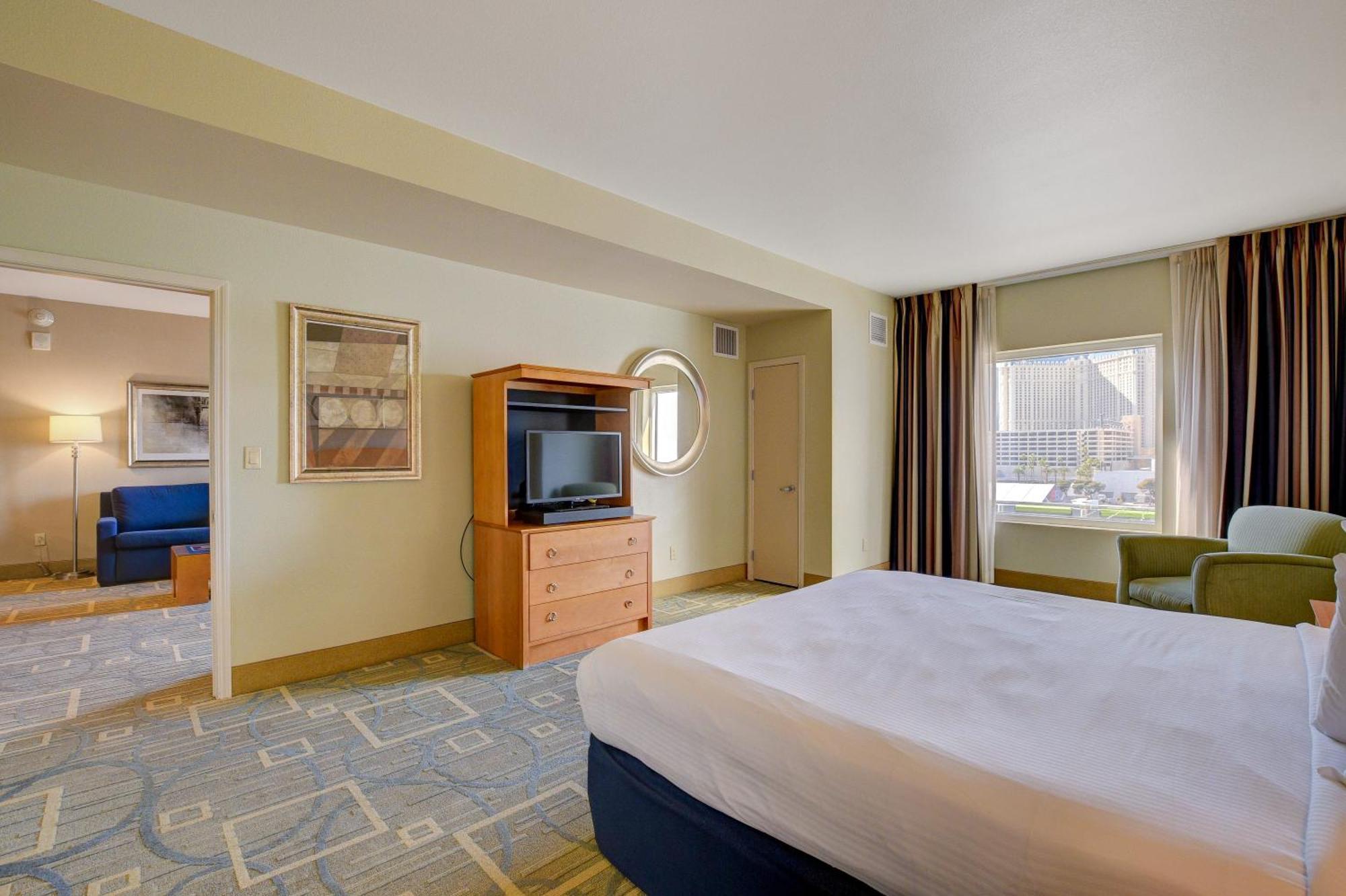 Princess Suite * Platinum Hotel With Balcony Strip View Las Vegas Exterior photo