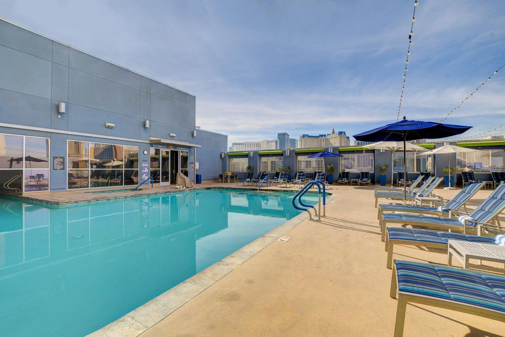 Princess Suite * Platinum Hotel With Balcony Strip View Las Vegas Exterior photo